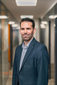 un particulier ayant opté pour un portrait pro Linkedin afin de s'en servir de photo de profil